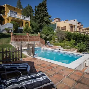 https://villa-la-tuna.1costadelsol.com